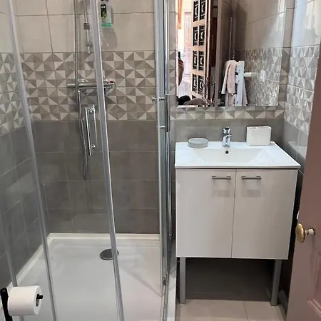 Διαμέρισμα Tulipe21 *